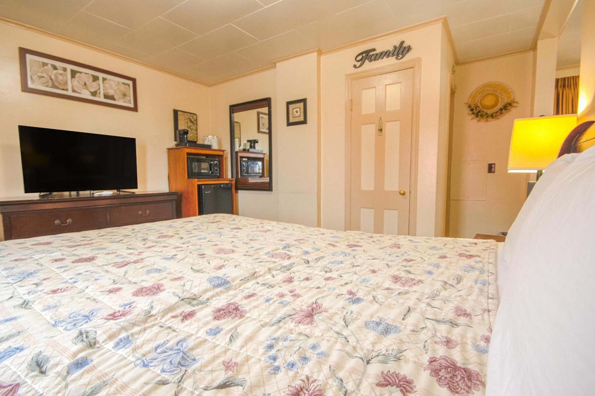 Sunflower Motel Hiawatha By Oyo Εξωτερικό φωτογραφία
